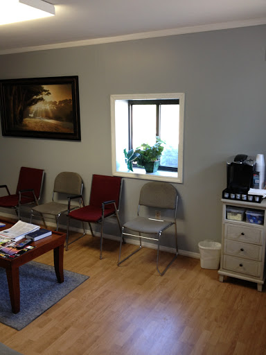 Auto Repair Shop «HI-TECH Automotive», reviews and photos, 150 Boone Hills Dr, St Peters, MO 63376, USA