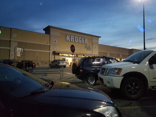 Grocery Store «Kroger Fresh Fare», reviews and photos, 4901 Maple Ave, Dallas, TX 75235, USA