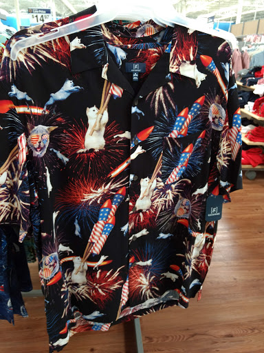 Department Store «Walmart Supercenter», reviews and photos, 30729 Lyon Center Dr, New Hudson, MI 48165, USA