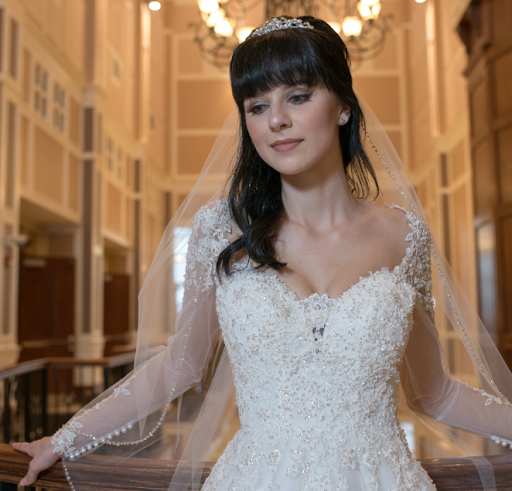 Hair Replacement Service «La Hair Extensions», reviews and photos, 6065 Roswell Rd NE, Atlanta, GA 30328, USA