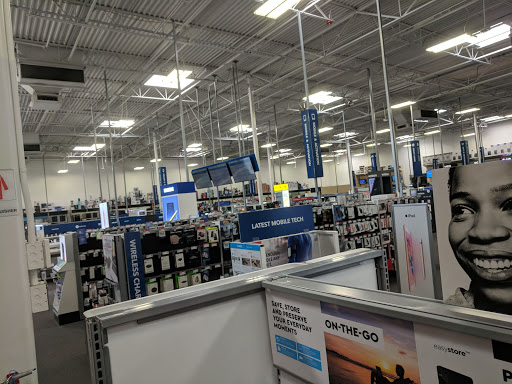 Electronics Store «Best Buy», reviews and photos, 2165 Bronze Star Dr, Woodland, CA 95776, USA