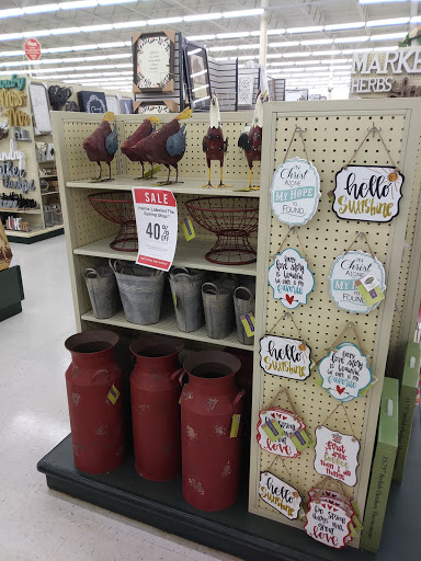 Craft Store «Hobby Lobby», reviews and photos, 4250 28th St SE, Kentwood, MI 49512, USA