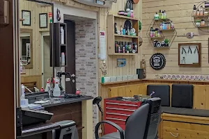 Un tocco di bellezza-barber shop-centro estetico e parrucchiere image