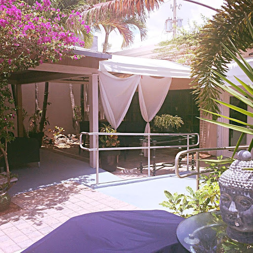 Hair Salon «Francesca Guerrera Salon & Spa», reviews and photos, 2424 E Las Olas Blvd, Fort Lauderdale, FL 33301, USA