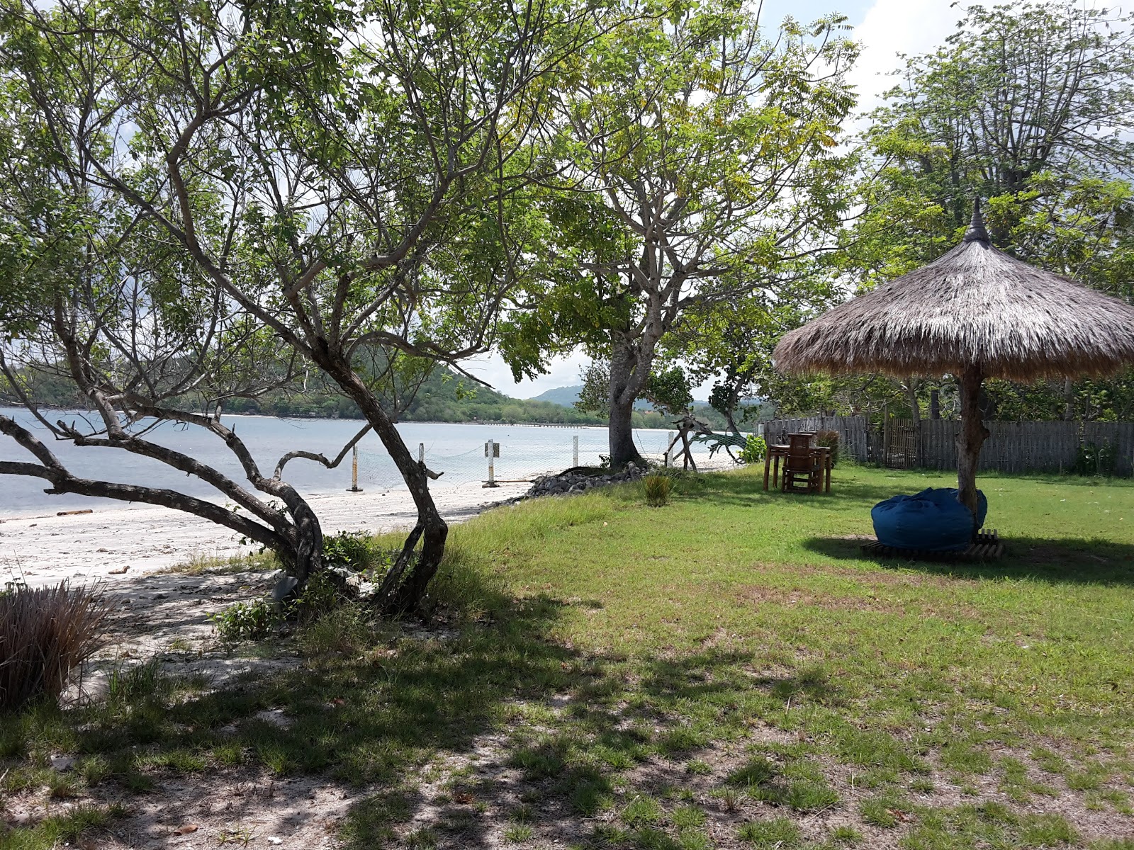 Foto de Gili Asahan Pearl Beach - lugar popular entre los conocedores del relax