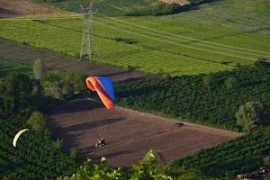 serdivan yamaç paraşütü image