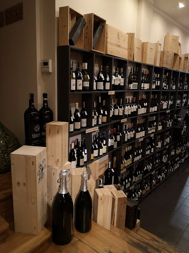 Wine Bar and Shop stoccaggio