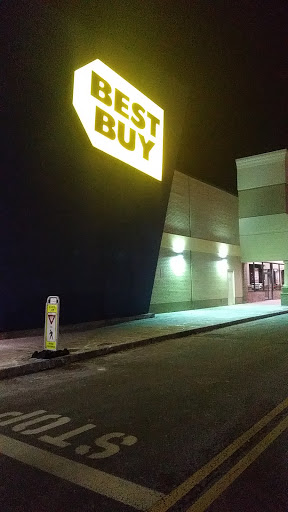 Best Buy, 2833 W Ridge Rd, Rochester, NY 14626, USA, 