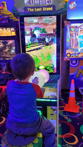 Amusement Center «Zap-Zone / Rollerama / Play Zone / Arcade», reviews and photos, 6995 Grand River Ave, Brighton, MI 48114, USA