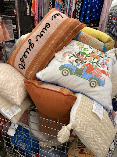 Department Store «Nordstrom Rack», reviews and photos, 3920 124th Ave SE, Bellevue, WA 98006, USA