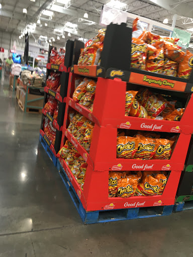 Warehouse store «Costco Wholesale», reviews and photos, 5901 Redwood Dr, Rohnert Park, CA 94928, USA