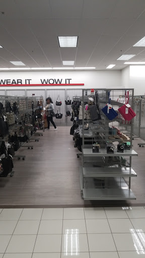 Clothing Store «Burlington Coat Factory», reviews and photos, 600 Northtown Dr, Blaine, MN 55434, USA