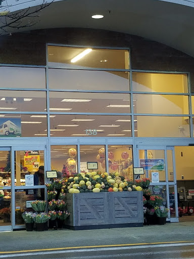 Grocery Store «Safeway», reviews and photos, 138 SW 148th St, Burien, WA 98166, USA
