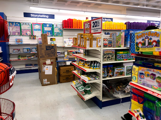 Educational Supply Store «Lakeshore Learning Store», reviews and photos, 969 Central Park Ave, Scarsdale, NY 10583, USA