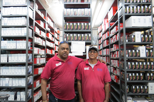 Auto Parts Store «Arch Auto Parts», reviews and photos, 165 Sheridan Blvd, Inwood, NY 11096, USA