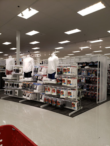 Department Store «Target», reviews and photos, 820 Oviedo Mall Boulevard, Oviedo, FL 32765, USA