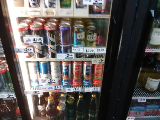 Liquor Store «Red Rock Liquors», reviews and photos, 3139 W Colorado Ave, Colorado Springs, CO 80904, USA