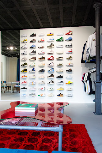 Ujście 14, 93-490 Łódź