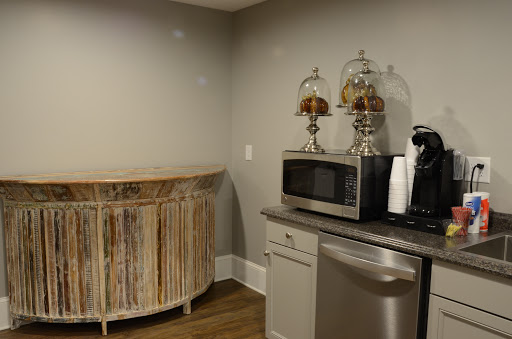 Funeral Home «Moore-Cortner Funeral Home», reviews and photos, 300 1st Ave NW, Winchester, TN 37398, USA