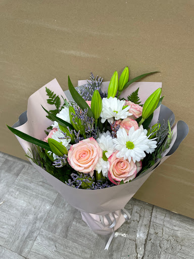 Florist «Bayside Florist, Inc.», reviews and photos, 39-19 Bell Blvd, Bayside, NY 11361, USA