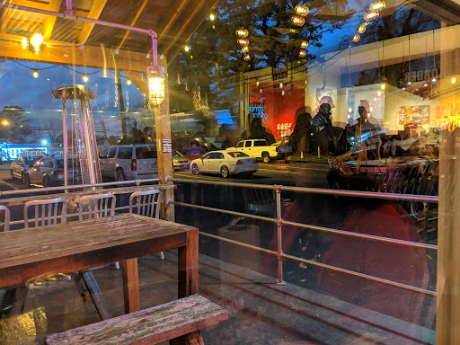 Hamburger Restaurant «NN BURGER - Tappahannock», reviews and photos, 303 Queen St #911, Tappahannock, VA 22560, USA