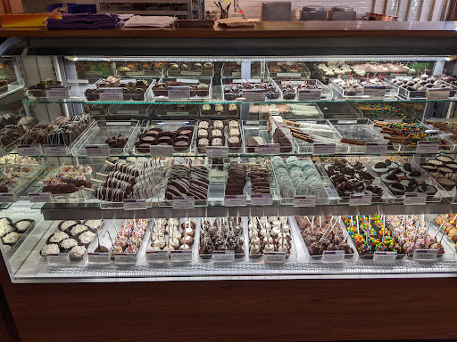 Chocolate Shop «Rocky Mountain Chocolate Factory», reviews and photos, 1419 1st Ave, Seattle, WA 98101, USA
