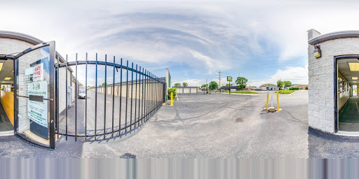 Self-Storage Facility «Metro Self Storage», reviews and photos, 60 Lake St, Northlake, IL 60164, USA