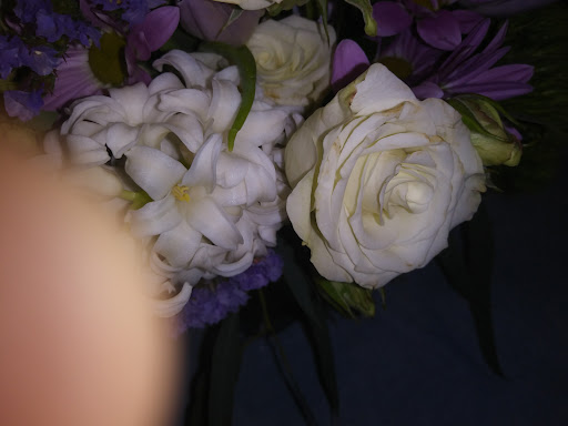 Florist «East Longmeadow House of Flowers - Since 1970», reviews and photos, 60 Shaker Rd, East Longmeadow, MA 01028, USA