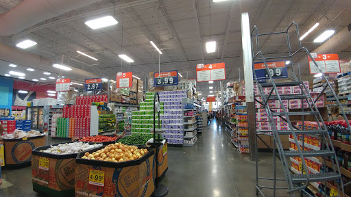 Grocery Store «El Super», reviews and photos, 4421 University Ave, San Diego, CA 92105, USA