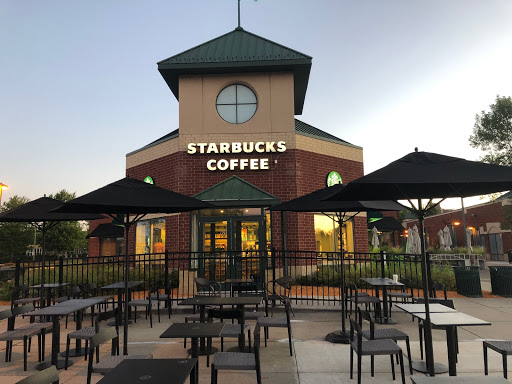 Coffee Shop «Starbucks», reviews and photos, 7802 Olson Memorial Hwy, Golden Valley, MN 55427, USA