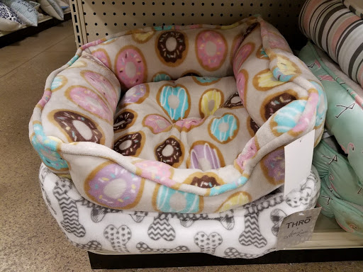 Home Goods Store «At Home», reviews and photos, 956 IL-59, Aurora, IL 60504, USA