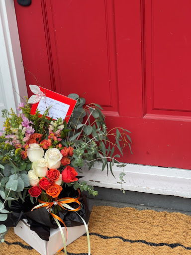 Florist «Lake O. Floral», reviews and photos, 397 N State St, Lake Oswego, OR 97034, USA