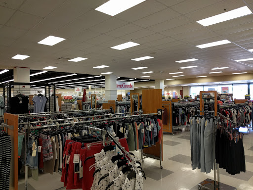 Department Store «T.J. Maxx and HomeGoods», reviews and photos, 649 Broadway, Bangor, ME 04401, USA