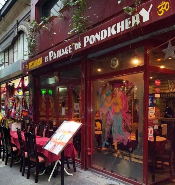 Le Passage de Pondichéry à Paris (Paris 75)