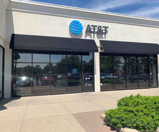 AT&T, 22371 Gratiot Ave, Eastpointe, MI 48021, USA, 
