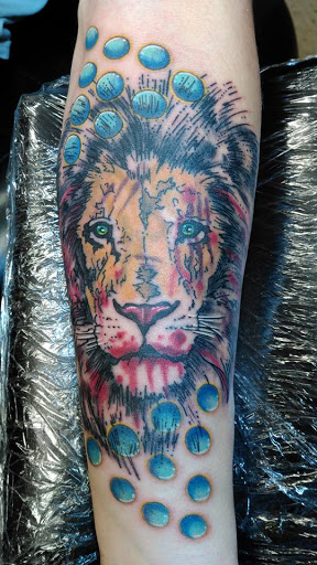 Tattoo Shop «Inkfected Tattoos LLC», reviews and photos, 3740 Glenmore Ave, Cincinnati, OH 45211, USA