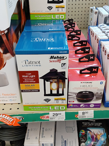 Home Improvement Store «Menards», reviews and photos, 12701 Middlebelt Rd, Livonia, MI 48150, USA