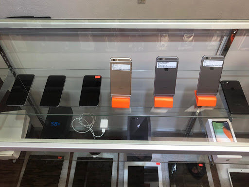 Cell Phone Store «Cell Shop 360 Dallas - Cell phone and Tablets Repair», reviews and photos, 13021 Coit Rd #224, Dallas, TX 75240, USA