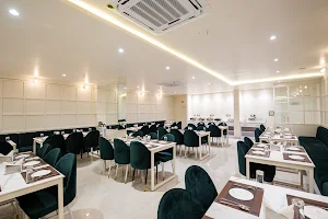 Wazwan Multicuisine Restaurant image