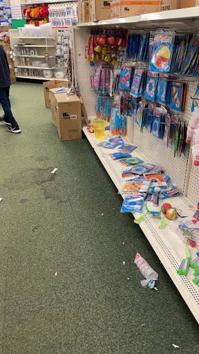Dollar Store «Dollar Tree», reviews and photos, 310 NJ-36 #702, West Long Branch, NJ 07764, USA