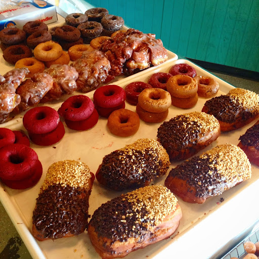 Wake N Bake Donuts - Carolina Beach