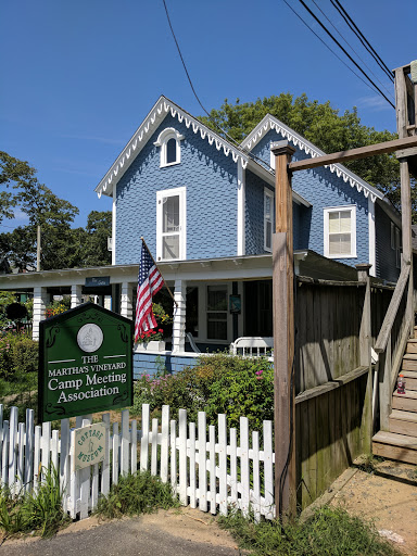 Clothing Store «Vineyard Vines», reviews and photos, 56 Narragansett Ave, Oak Bluffs, MA 02557, USA
