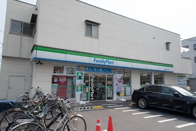 ファミリーマート 藤崎一丁目店