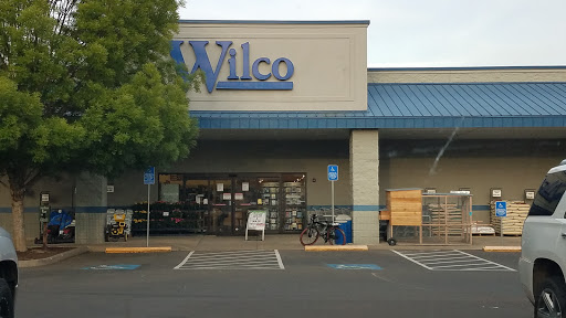 Animal Feed Store «Wilco Farm Store», reviews and photos, 2300 E Hancock St, Newberg, OR 97132, USA