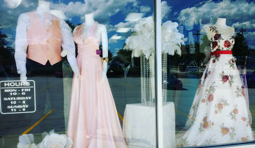 Bridal Shop «Alesia C. Studio | Wedding & Evening Couture Dresses | Alteration | Tuxedos Suits», reviews and photos, 80 W Dundee Rd, Buffalo Grove, IL 60089, USA