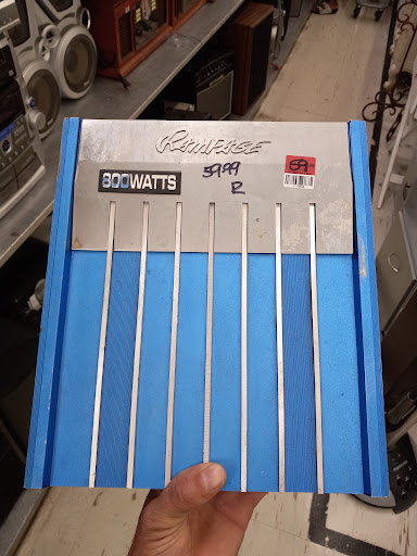 Thrift Store «Red White & Blue Thrift Store», reviews and photos, 12640 NE 6th Ave, Miami, FL 33161, USA