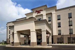 Hampton Inn Middletown image