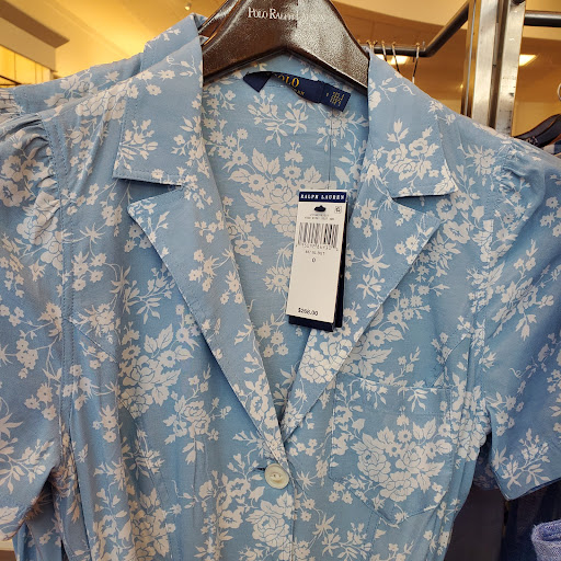 Outlet Store «Polo Ralph Lauren Factory Store», reviews and photos, 1001 N Arney Rd, Woodburn, OR 97071, USA