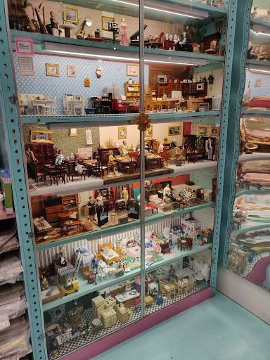 Toy Store «Terra Toys», reviews and photos, 2438 W Anderson Ln, Austin, TX 78757, USA