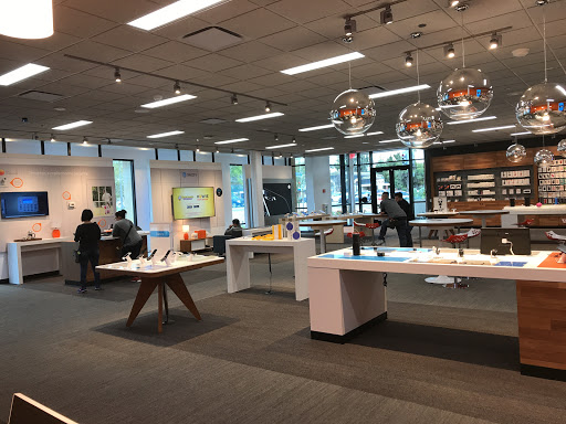 Cell Phone Store «AT&T», reviews and photos, 19479 Stevens Creek Blvd #100, Cupertino, CA 95014, USA